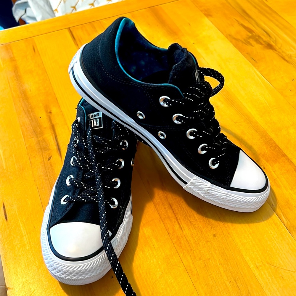LIKE NEW - Galaxy Converse Ladies size 6 worn once